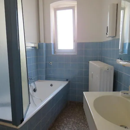 L8 Street Theaterviertel - 120Sqm מאנהיים